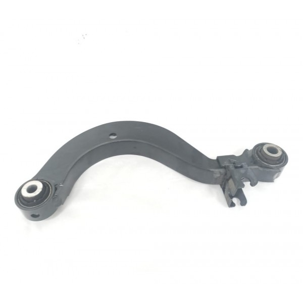 Braço Curvo Traseiro Esquerdo Vw Passat 2.0 Tsi 2012