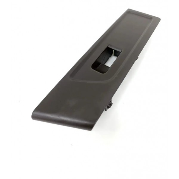 Moldura Botão Vidro Porta Dianteira Direita Vw Passat 2012