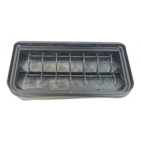 Difusor De Ar Carroceria Direito Vw Passat 2.0 Tsi 2012